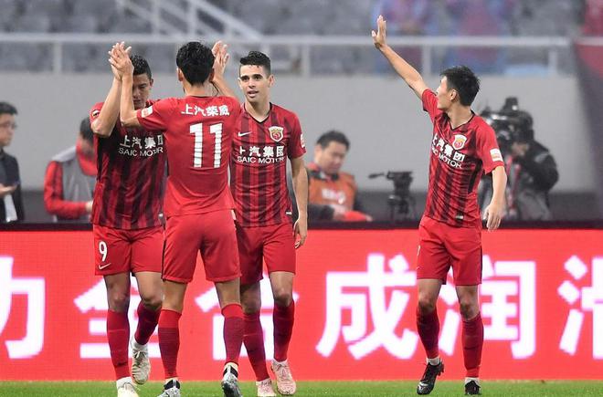 上港外援神奇表现，助球队再胜